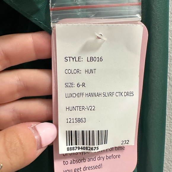 NWT LOVELY BISHOP SLEEVE RUFFLED CHIFFON CUTOUT MINI DRESS - HUNTER GREEN - Picture 12 of 12